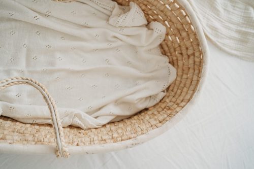 Newborn focení v ateliéru